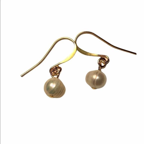 Handmade Genuine Pearl Earrings - Picture 5 of 12